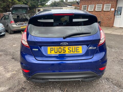 Ford Fiesta ST-LINE 6