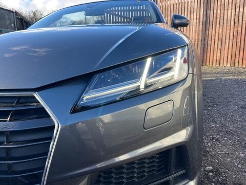 Audi TT TFSI QUATTRO S LINE 18