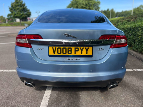 Jaguar XF 2.7 XF Premium Luxury D V6 Auto 4dr 33