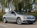 Volkswagen Passat 1.5 Passat R-Line TSi Evo Semi-Auto 4dr