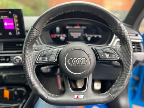 Audi A4 2.0 A4 Black Edition 35 TFSI MHEV Semi-Auto 5dr 46