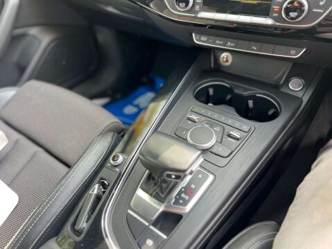Audi A4 2.0 A4 S Line TDI Semi-Auto 5dr 29