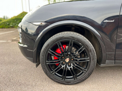 Porsche Cayenne 3.0 Cayenne V6 D Tiptronic 4WD 5dr 8
