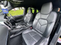 Porsche Cayenne 3.0 Cayenne V6 D Tiptronic 4WD 5dr 12