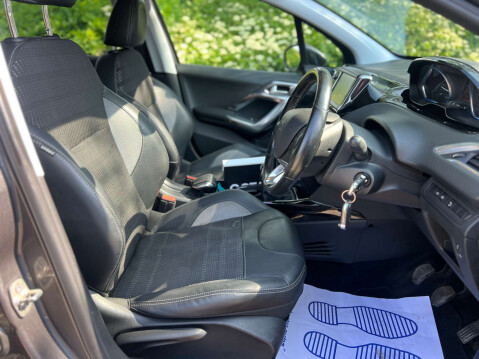 Peugeot 2008 1.6 2008 Allure Blue HDi 5dr 11