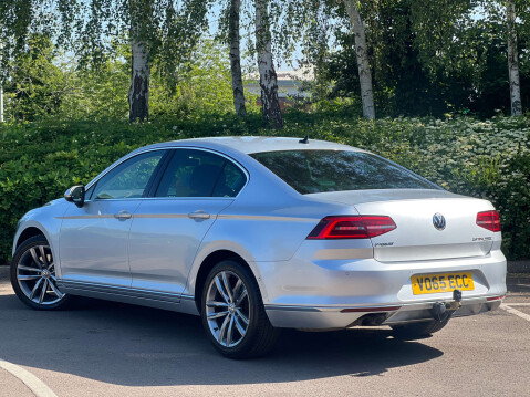 Volkswagen Passat 2.0 Passat GT TDI BlueMotion Technology Semi-Auto 4dr 10