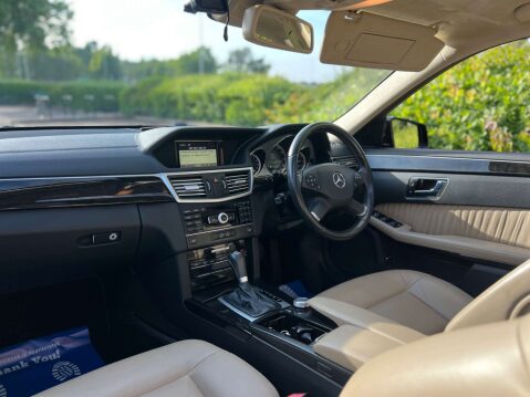Mercedes-Benz E Class 2.1 E250 BlueEfficiency AvantGarde CDi Auto 4dr 19