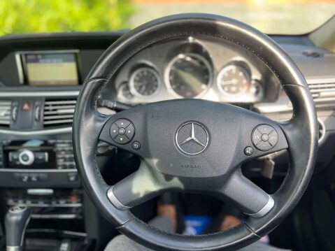 Mercedes-Benz E Class 2.1 E250 BlueEfficiency AvantGarde CDi Auto 4dr 25
