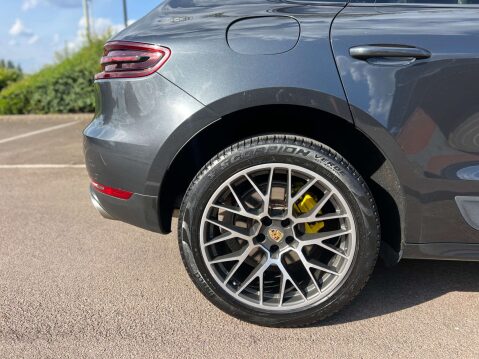 Porsche Macan 3.0 Macan S D Semi-Auto 4WD 5dr 7