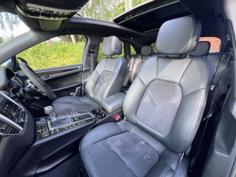 Porsche Macan 3.0 Macan S D Semi-Auto 4WD 5dr 14