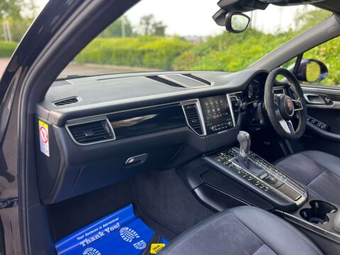 Porsche Macan 3.0 Macan S D Semi-Auto 4WD 5dr 16