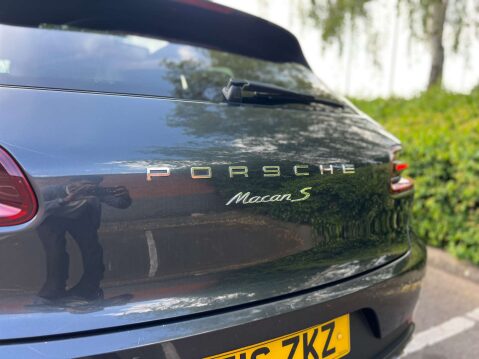 Porsche Macan 3.0 Macan S D Semi-Auto 4WD 5dr 22