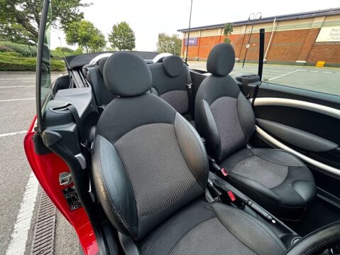 Mini Convertible 1.6 Cooper Auto 2dr 17