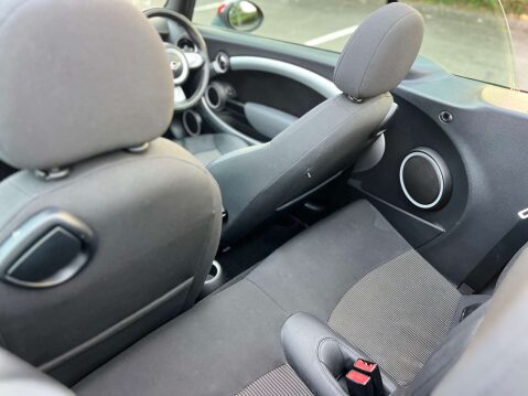 Mini Convertible 1.6 Cooper Auto 2dr 26