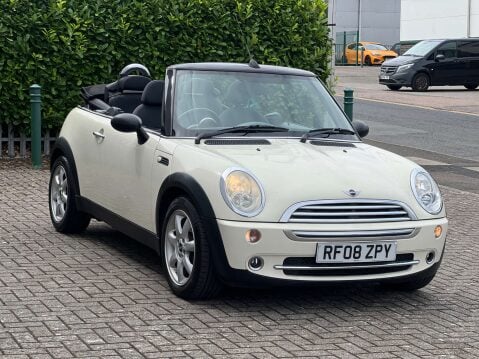 Mini Convertible 1.6 One 2dr 5