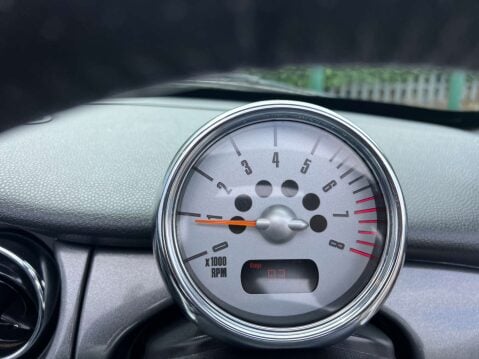 Mini Convertible 1.6 One 2dr 10