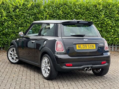 Mini Hatch 1.6 Cooper S 3dr 10