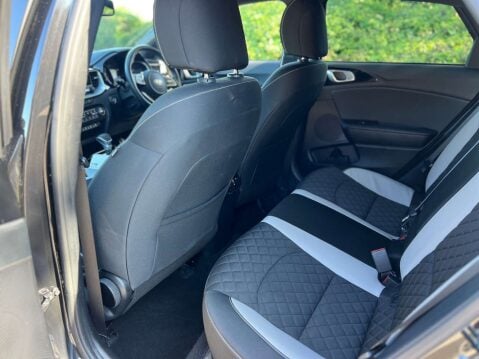 Kia Pro Ceed 1.5 ProCeed GT-Line ISG Semi-Auto 5dr 34