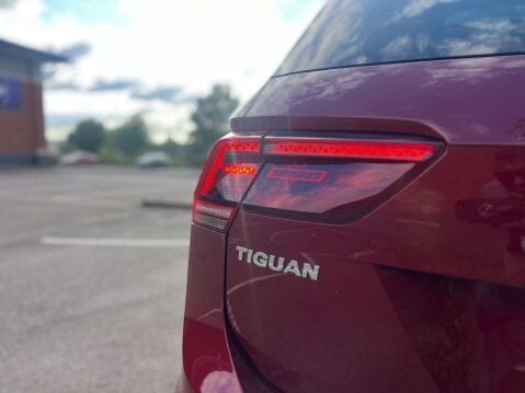 Volkswagen Tiguan 2.0 Tiguan SEL TSi BlueMotion Technology 4Motion 4WD 5dr 37
