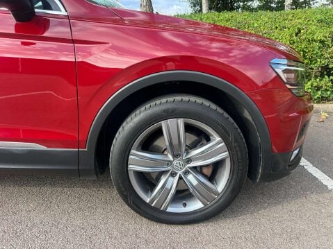 Volkswagen Tiguan 2.0 Tiguan SEL TSi BlueMotion Technology 4Motion 4WD 5dr 15