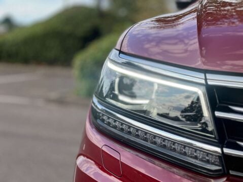 Volkswagen Tiguan 2.0 Tiguan SEL TSi BlueMotion Technology 4Motion 4WD 5dr 8