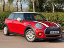 Mini Hatch 1.5 Cooper D Auto 3dr