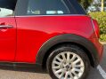 Mini Hatch 1.5 Cooper D Auto 3dr 9