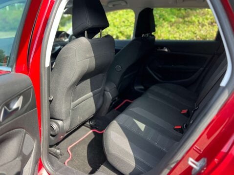 Peugeot 308 1.6 308 Allure SW HDi S/S 5dr 20