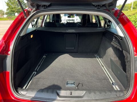 Peugeot 308 1.6 308 Allure SW HDi S/S 5dr 27