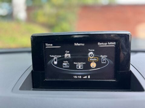Audi Q3 2.0 Q3 Black Edition TDI Quattro 4WD 5dr 9