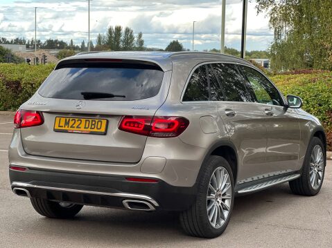 Mercedes-Benz GLC 2.0 GLC 300 AMG Line Premium E 4Matic Auto 4WD 5dr 17