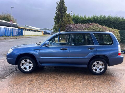 Subaru Forester 2.0 Forester X 4WD 5dr 4