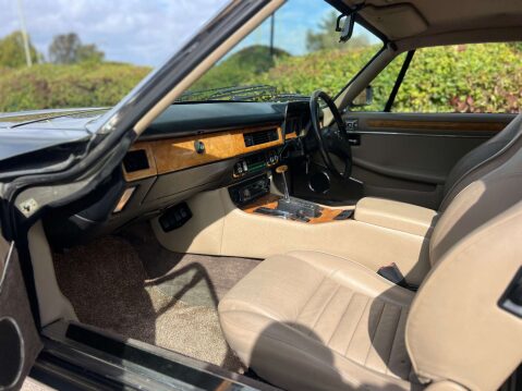 Jaguar XJS 3.6 XJ-S Auto 2dr 26