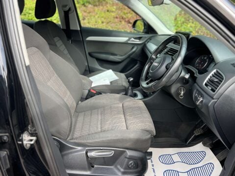 Audi Q3 2.0 Q3 SE TDI 5dr 9