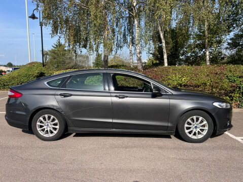 Ford Mondeo 1.5 Mondeo Titanium Econetic TDCi 5dr 4