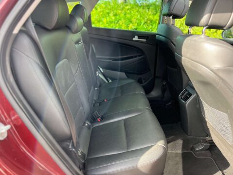 Hyundai TUCSON 2.0 Tucson Premium SE CRDi 4WD 5dr 22