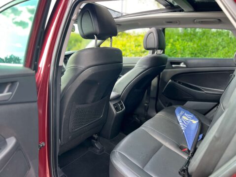 Hyundai TUCSON 2.0 Tucson Premium SE CRDi 4WD 5dr 32