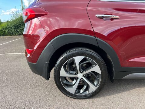 Hyundai TUCSON 2.0 Tucson Premium SE CRDi 4WD 5dr 24