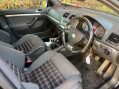 Volkswagen Golf GTI 19