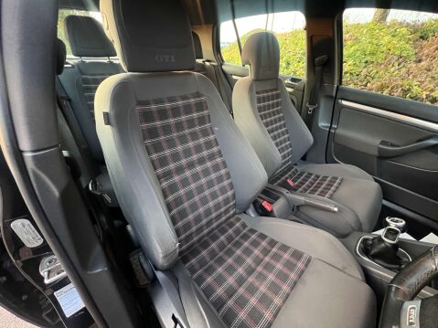 Volkswagen Golf GTI 18