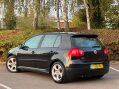 Volkswagen Golf GTI 17