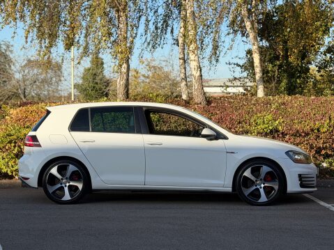 Volkswagen Golf 2.0 Golf GTI 5dr 9