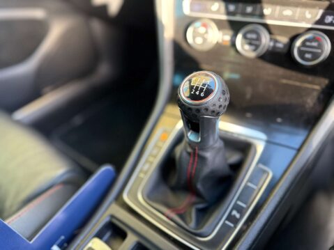 Volkswagen Golf 2.0 Golf GTI 5dr 26