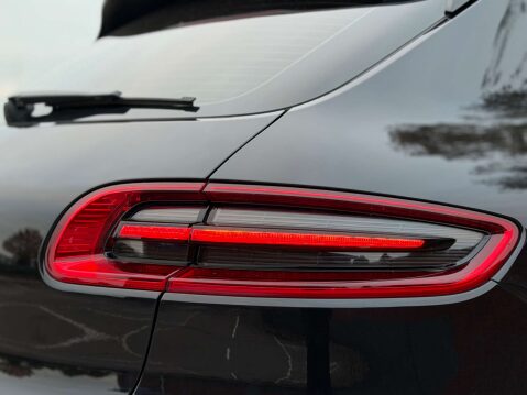 Porsche Macan 3.0 Macan S D Semi-Auto 4WD 5dr 15
