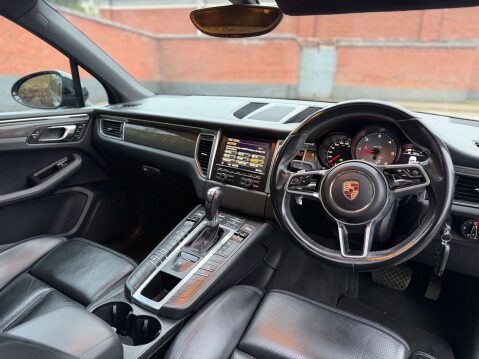 Porsche Macan 3.0 Macan S D Semi-Auto 4WD 5dr 10