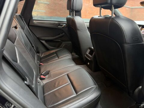 Porsche Macan 3.0 Macan S D Semi-Auto 4WD 5dr 11