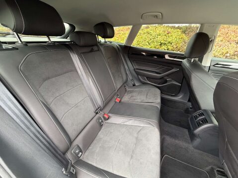 Volkswagen Arteon 2.0 Arteon Elegance TDI Semi-Auto 5dr 37