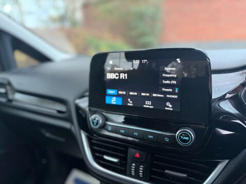 Ford Fiesta 1.1 Fiesta Zetec 5dr 18