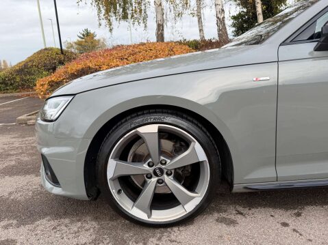 Audi A4 2.0 A4 Black Edition 40 TFSI Semi-Auto 5dr 26