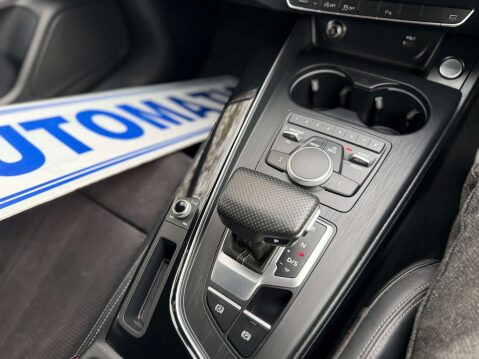 Audi A4 2.0 A4 Black Edition 40 TFSI Semi-Auto 5dr 19